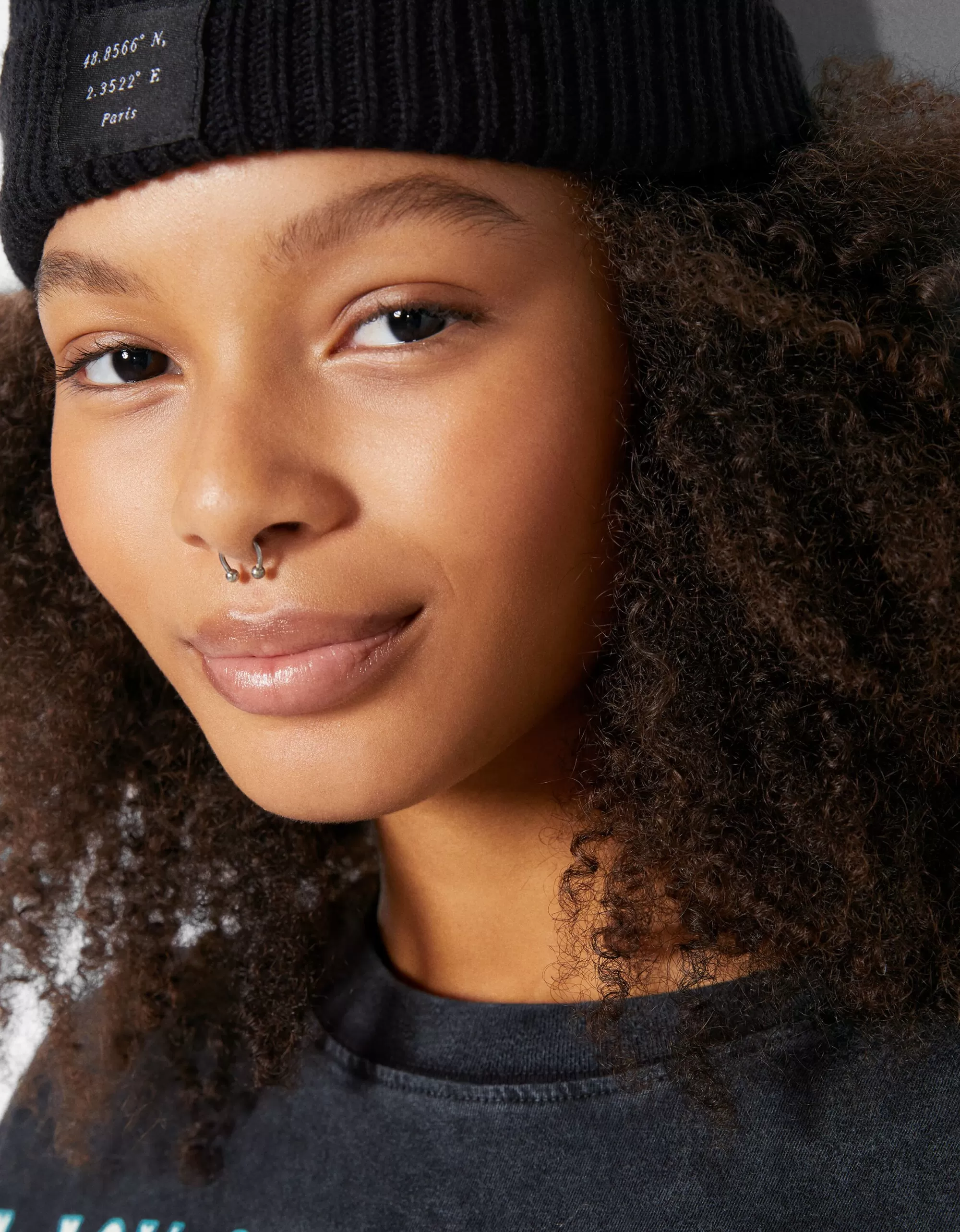 MUJER BERSHKA Beanie punto