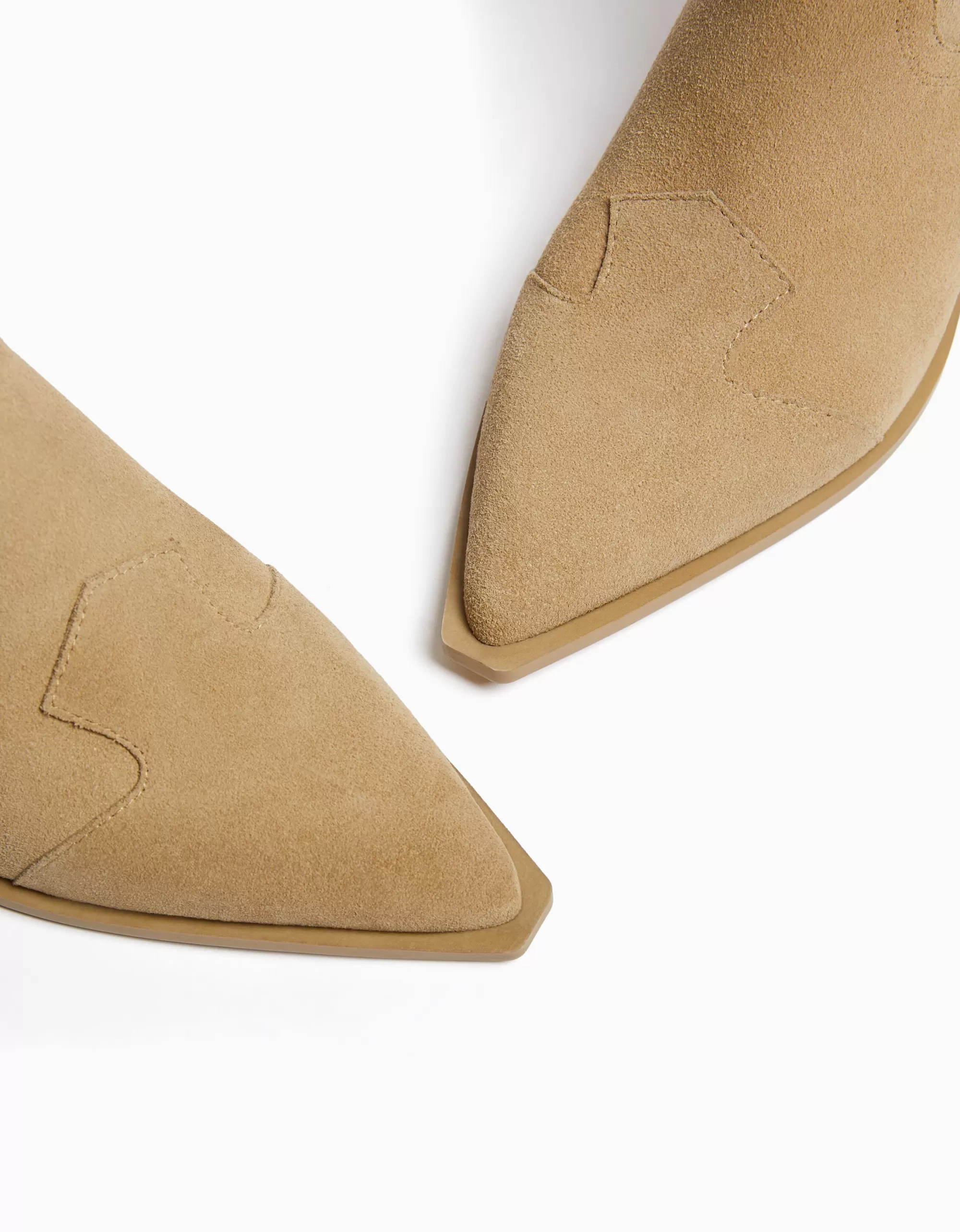 MUJER BERSHKA Botines tacón cowboy PIEL