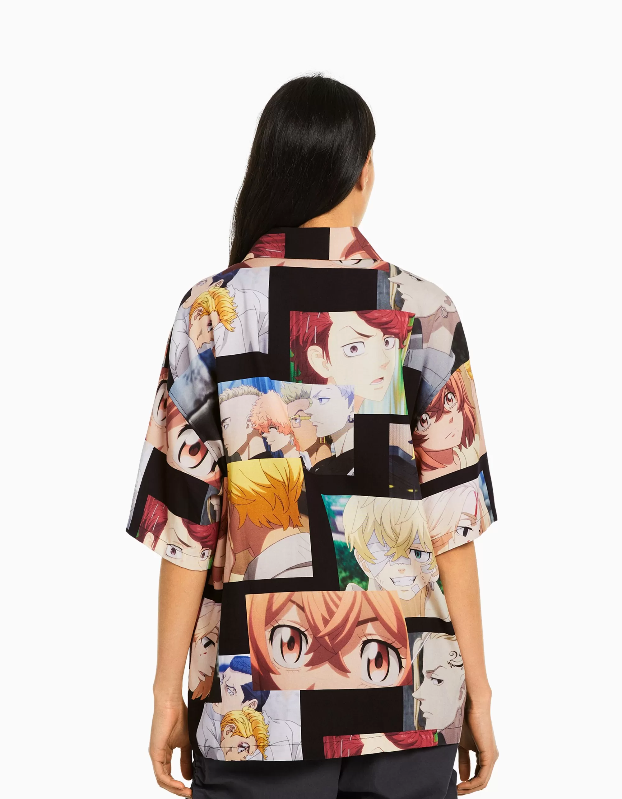 MUJER BERSHKA Camisa manga corta print TOKYO REVENGERS