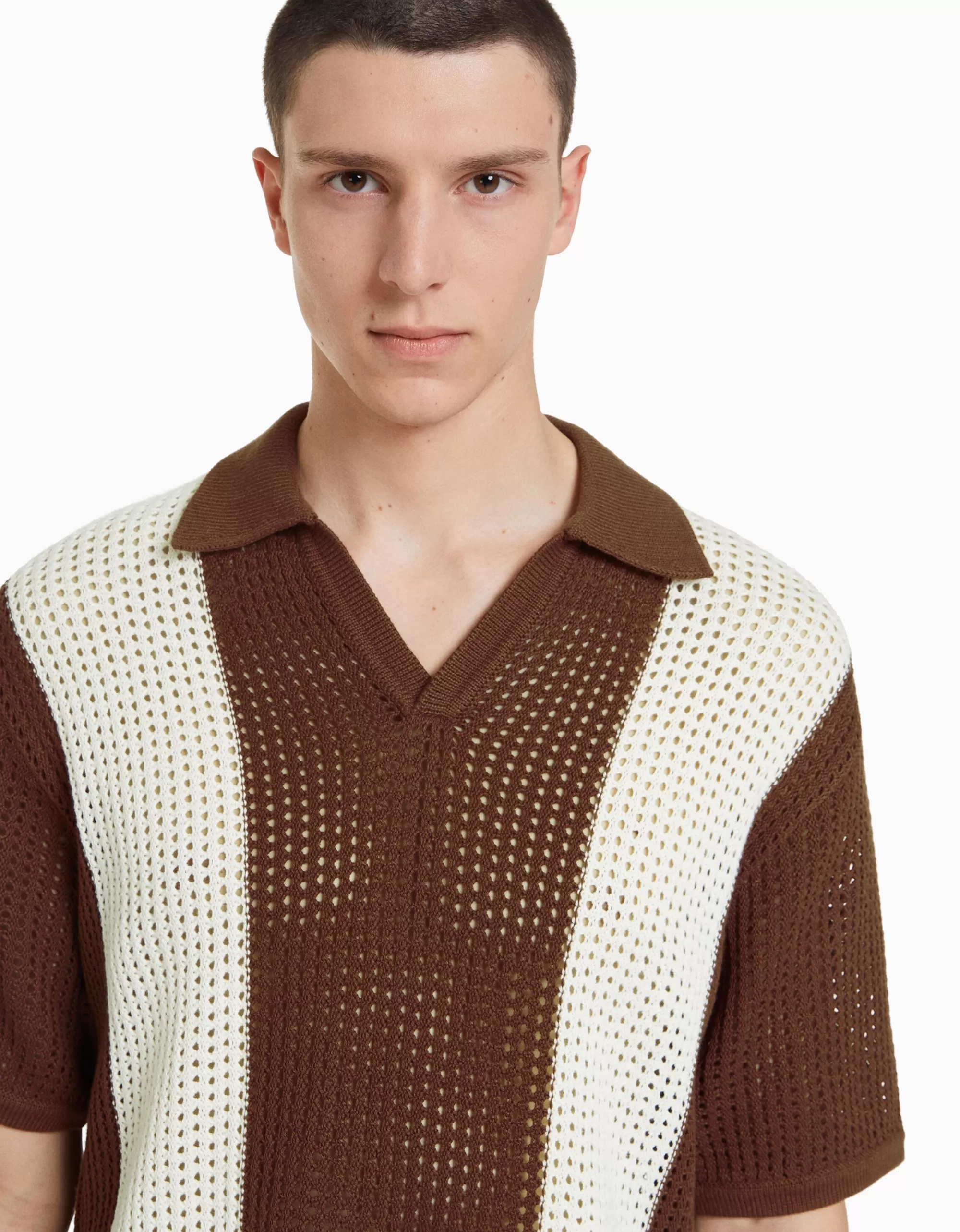 HOMBRE BERSHKA Camiseta manga corta cuello polo punto rayas