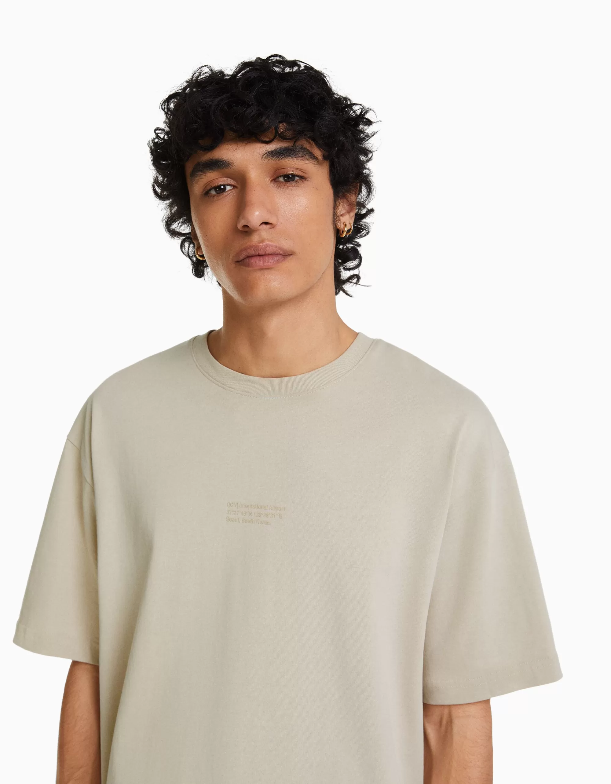 HOMBRE BERSHKA Camiseta manga corta oversize print