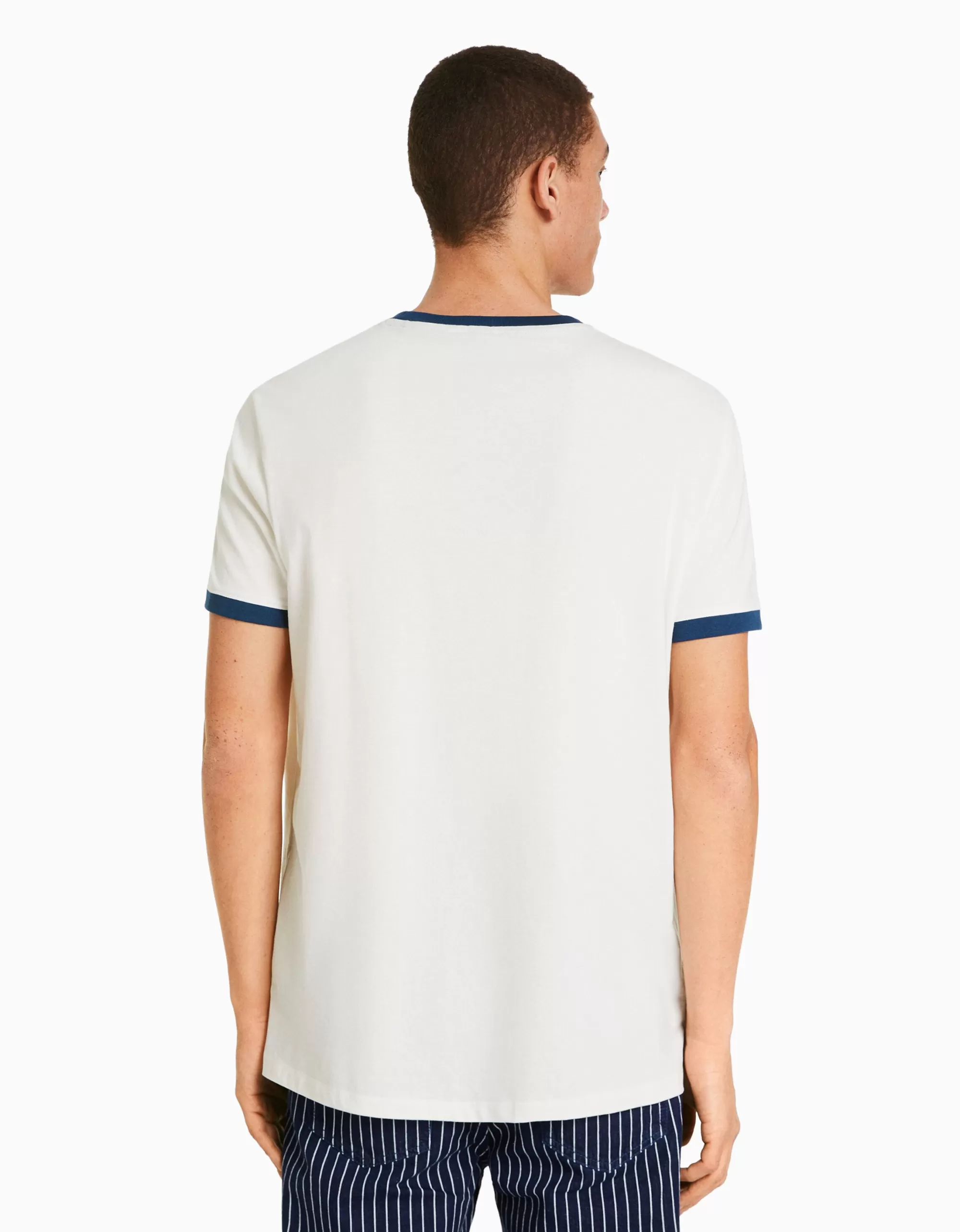 HOMBRE BERSHKA Camiseta manga corta regular fit rib contraste
