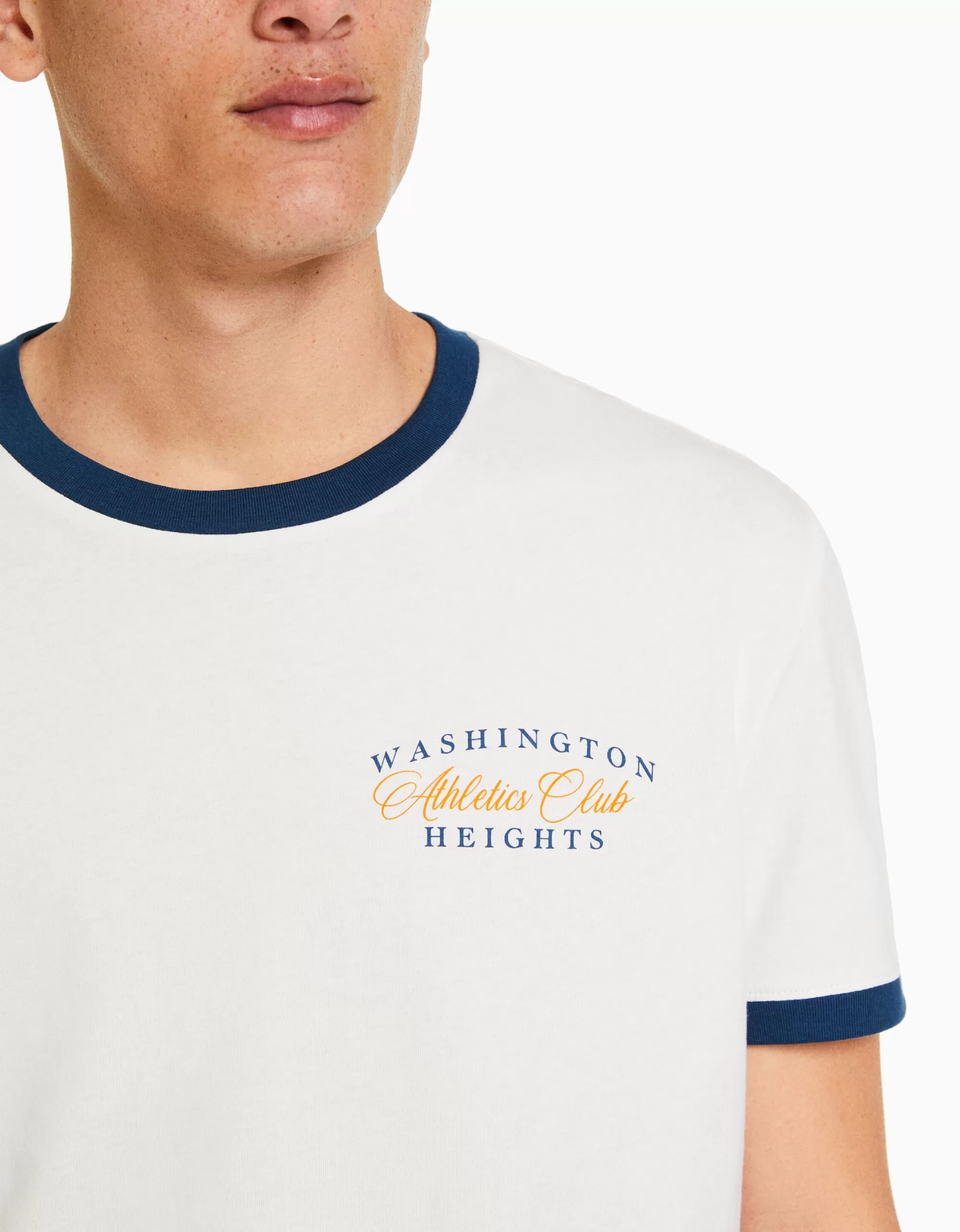 HOMBRE BERSHKA Camiseta manga corta regular fit rib contraste