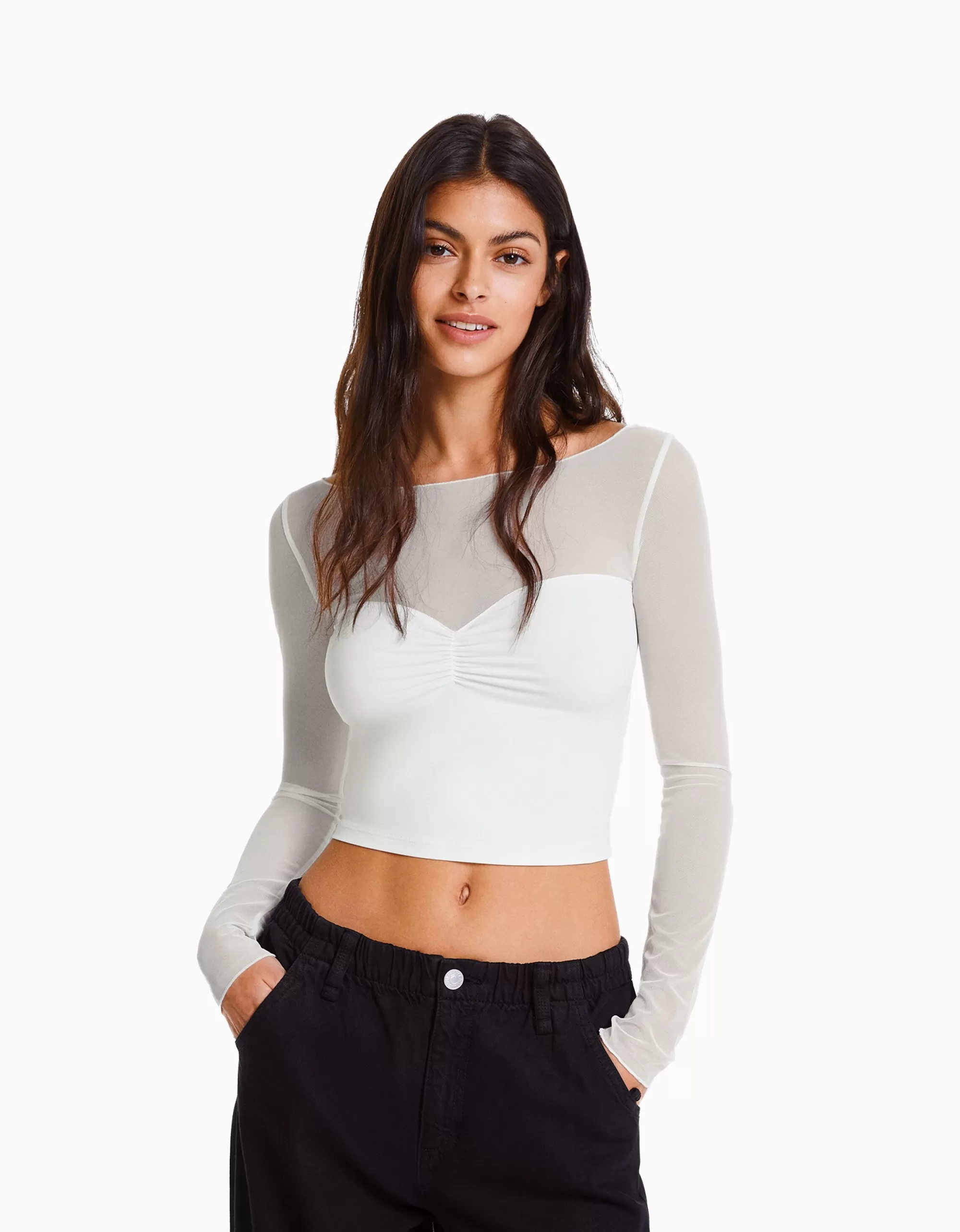 MUJER BERSHKA Camiseta manga larga cropped tejido contraste