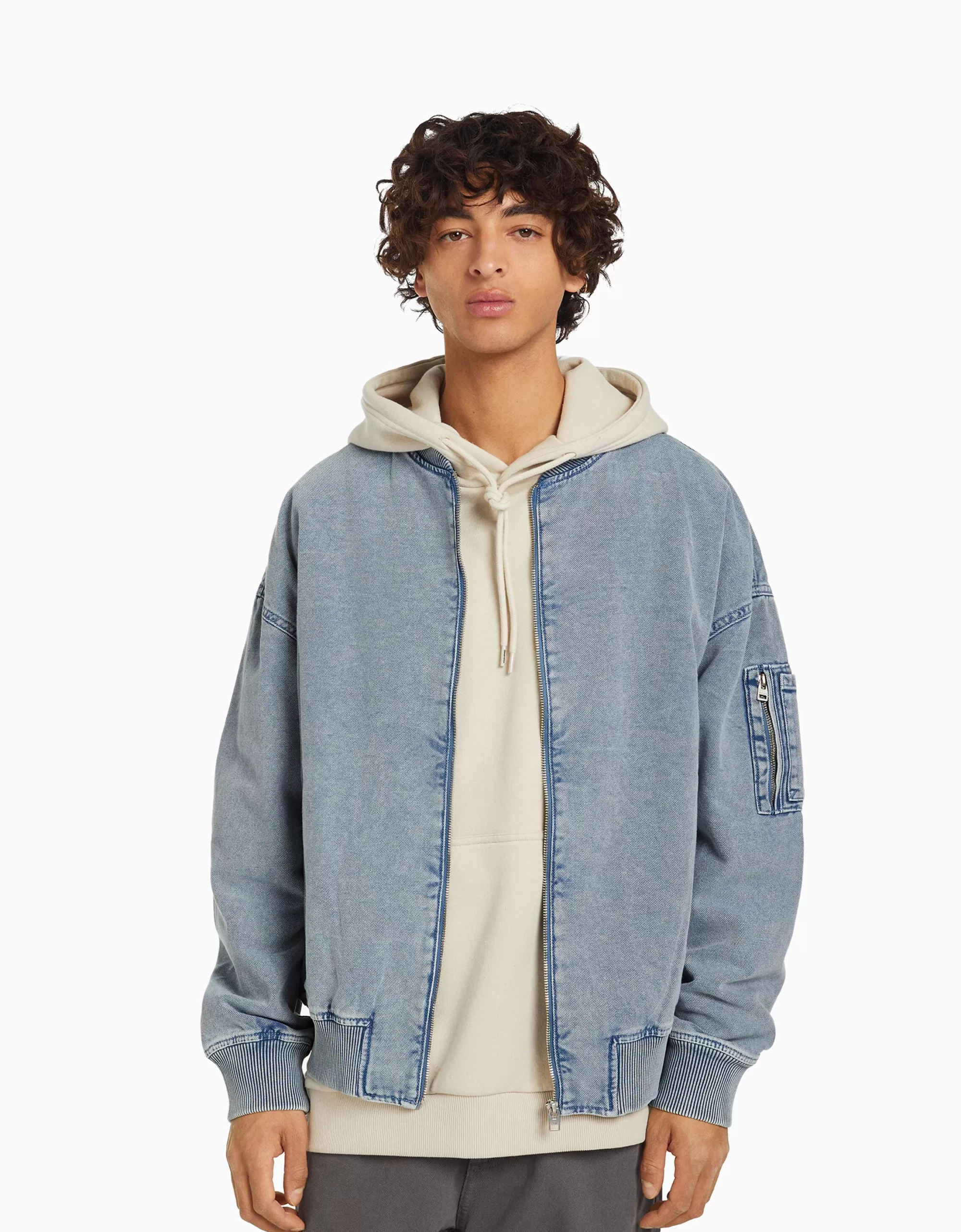 HOMBRE BERSHKA Cazadora bomber algodón