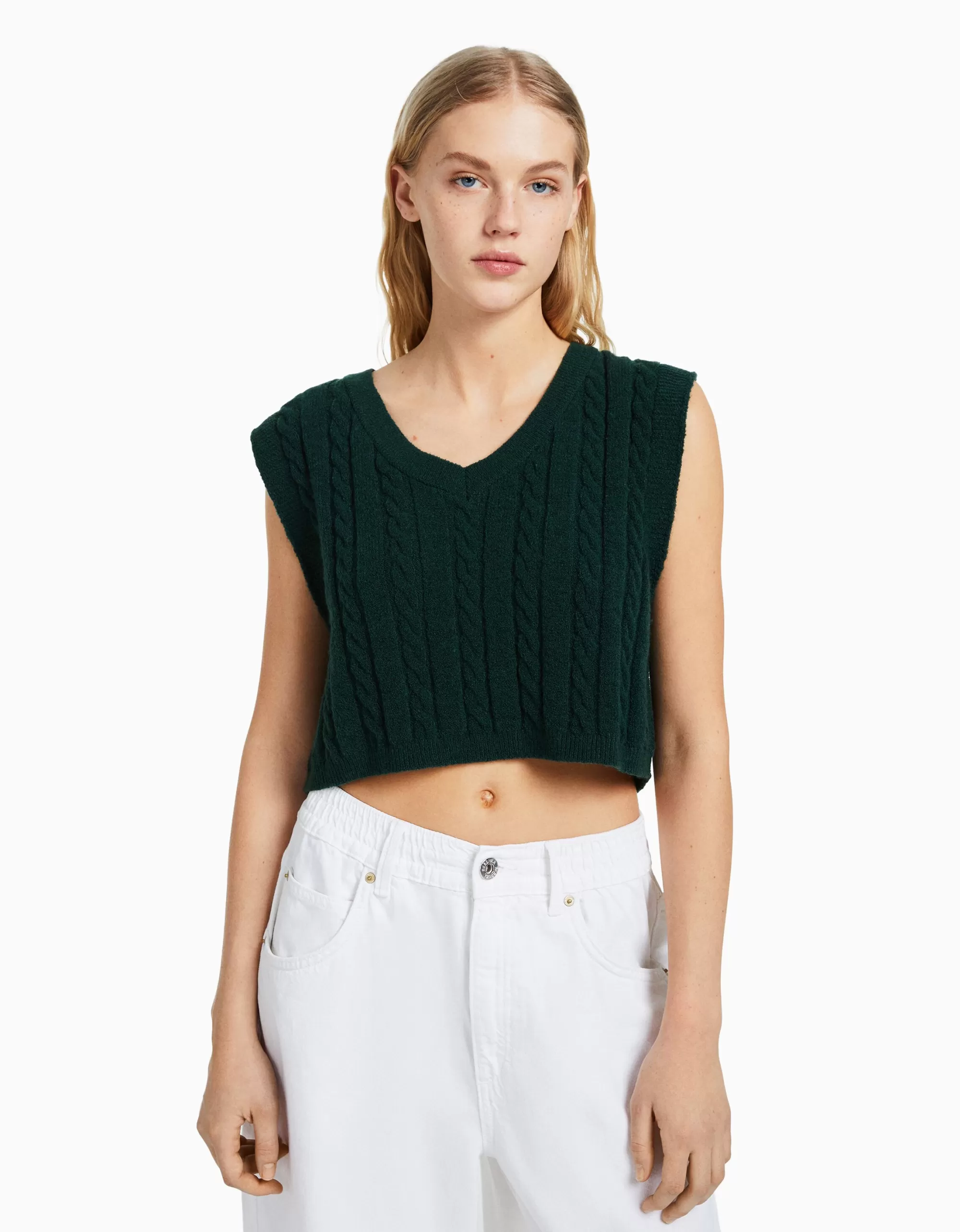 MUJER BERSHKA Chaleco punto cuello pico
