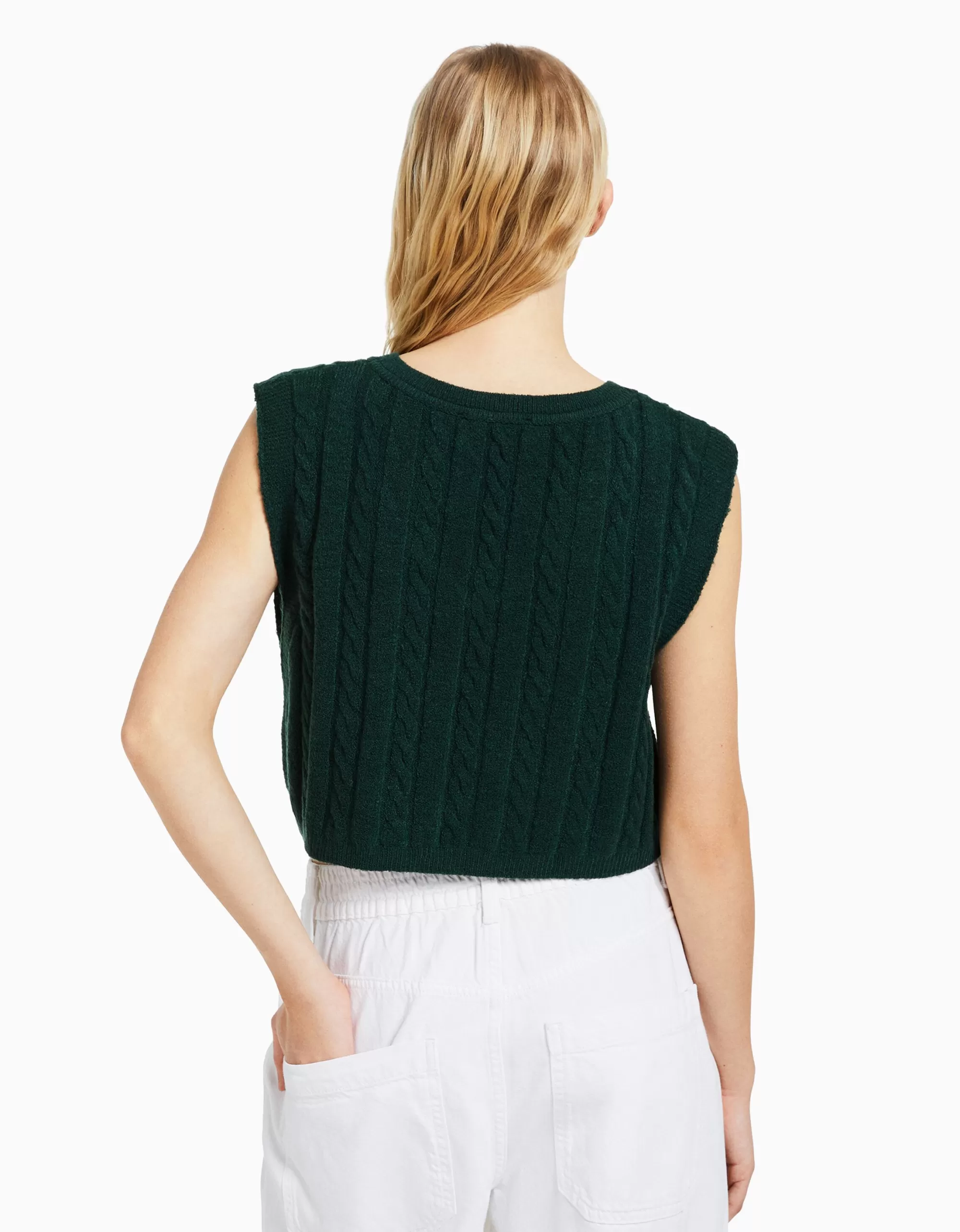 MUJER BERSHKA Chaleco punto cuello pico