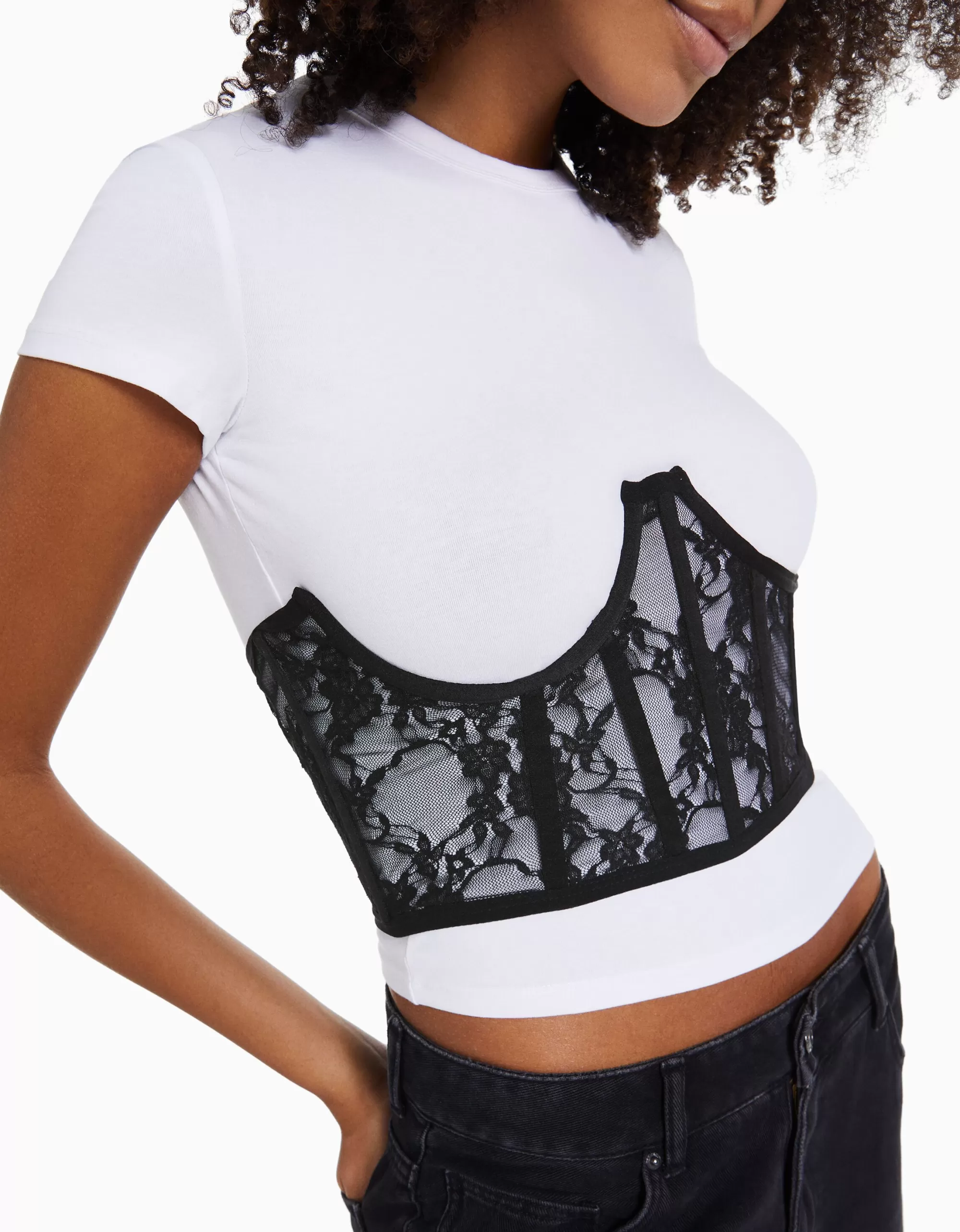 MUJER BERSHKA Corsé encaje