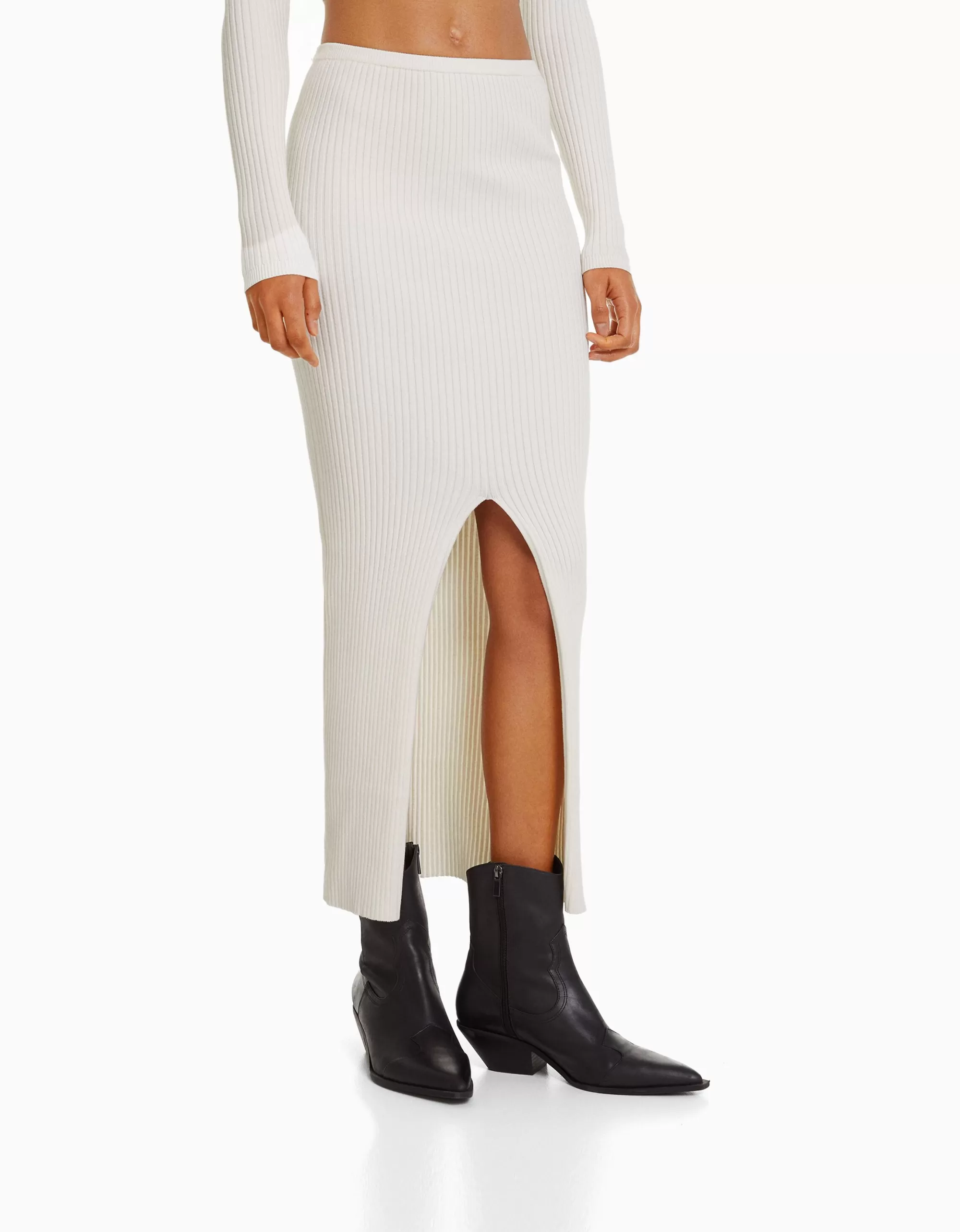 MUJER BERSHKA Falda midi punto rib