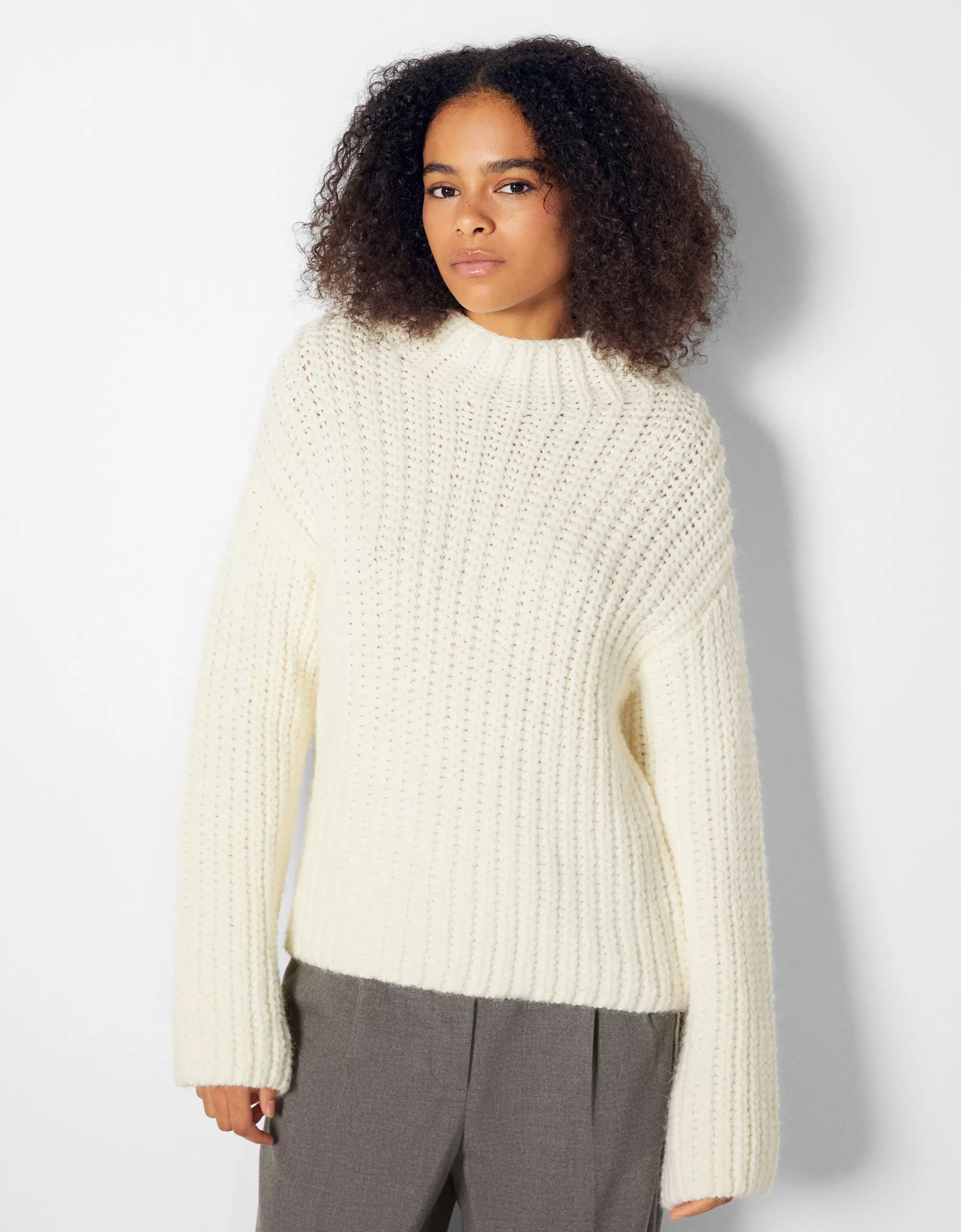 MUJER BERSHKA Jersey cuello perkins
