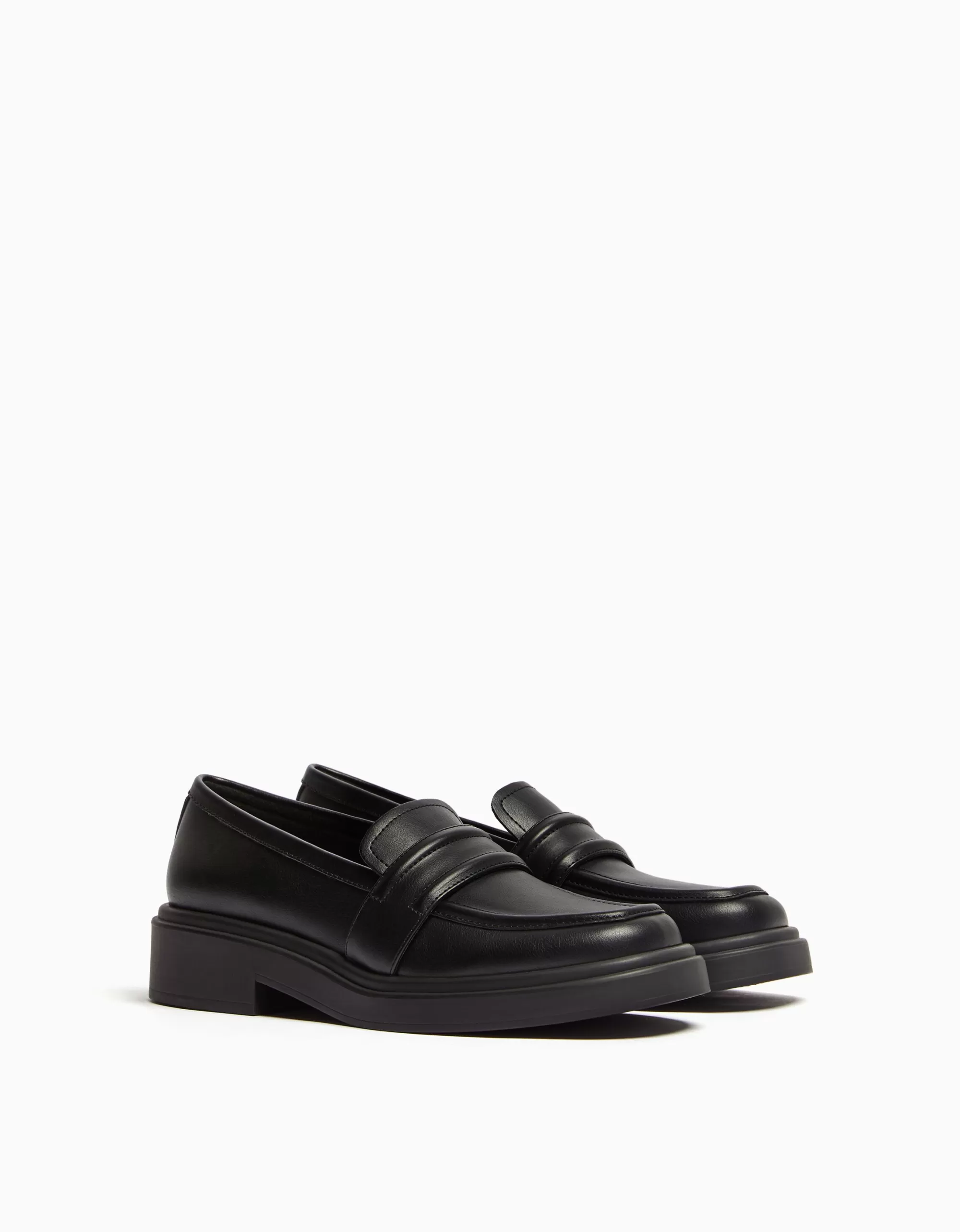 MUJER BERSHKA Mocasín antifaz