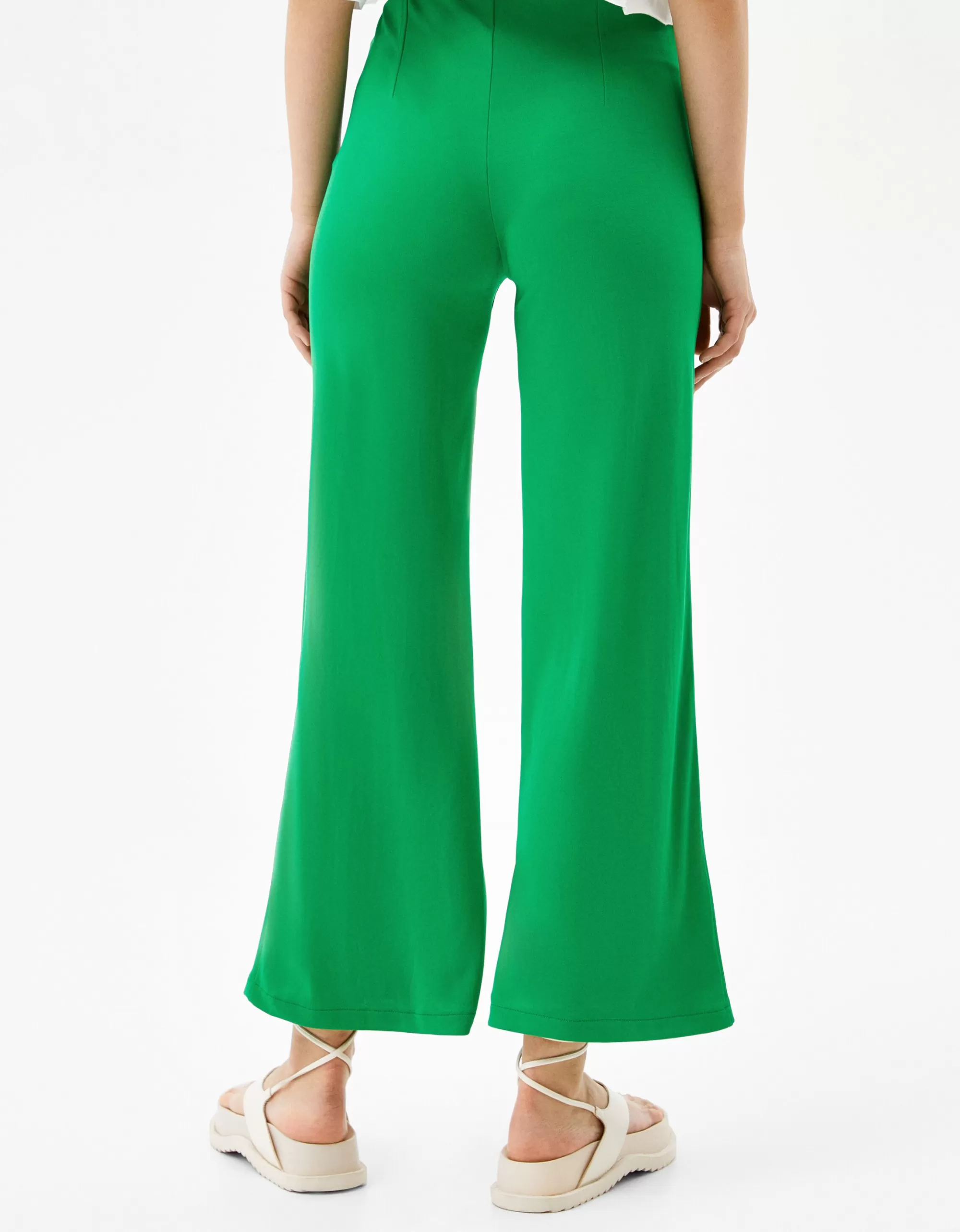 MUJER BERSHKA Pantalón culotte fluido