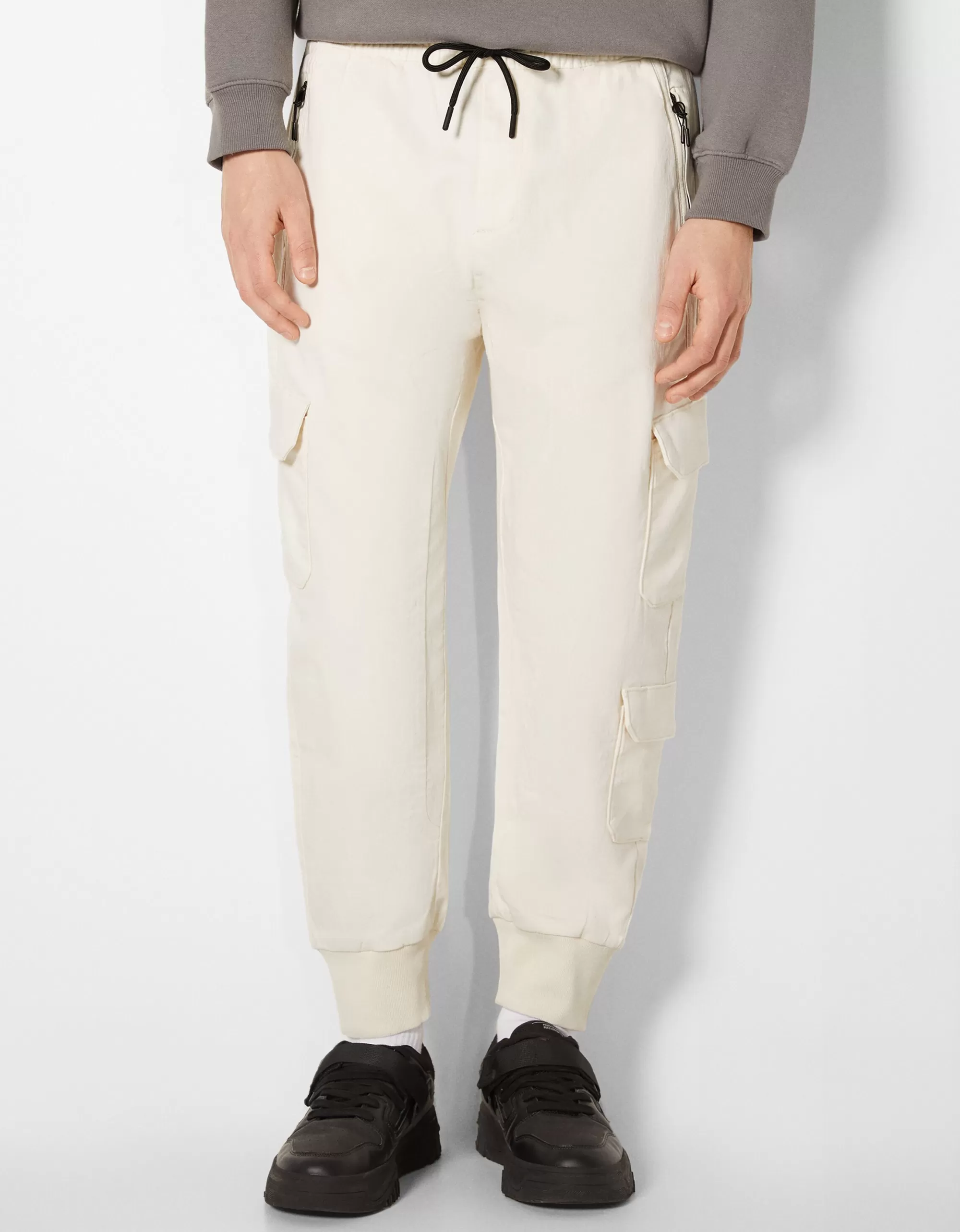 HOMBRE BERSHKA Pantalón jogger cargo slim