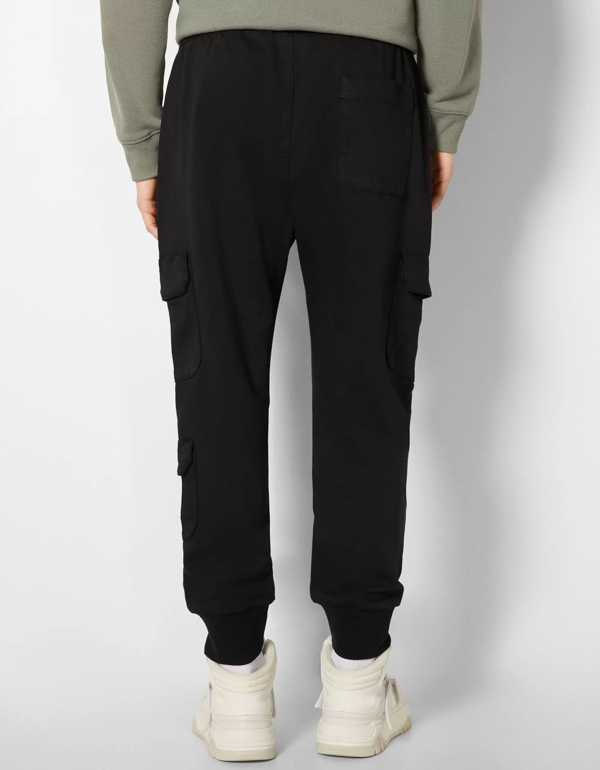 HOMBRE BERSHKA Pantalón jogger cargo slim