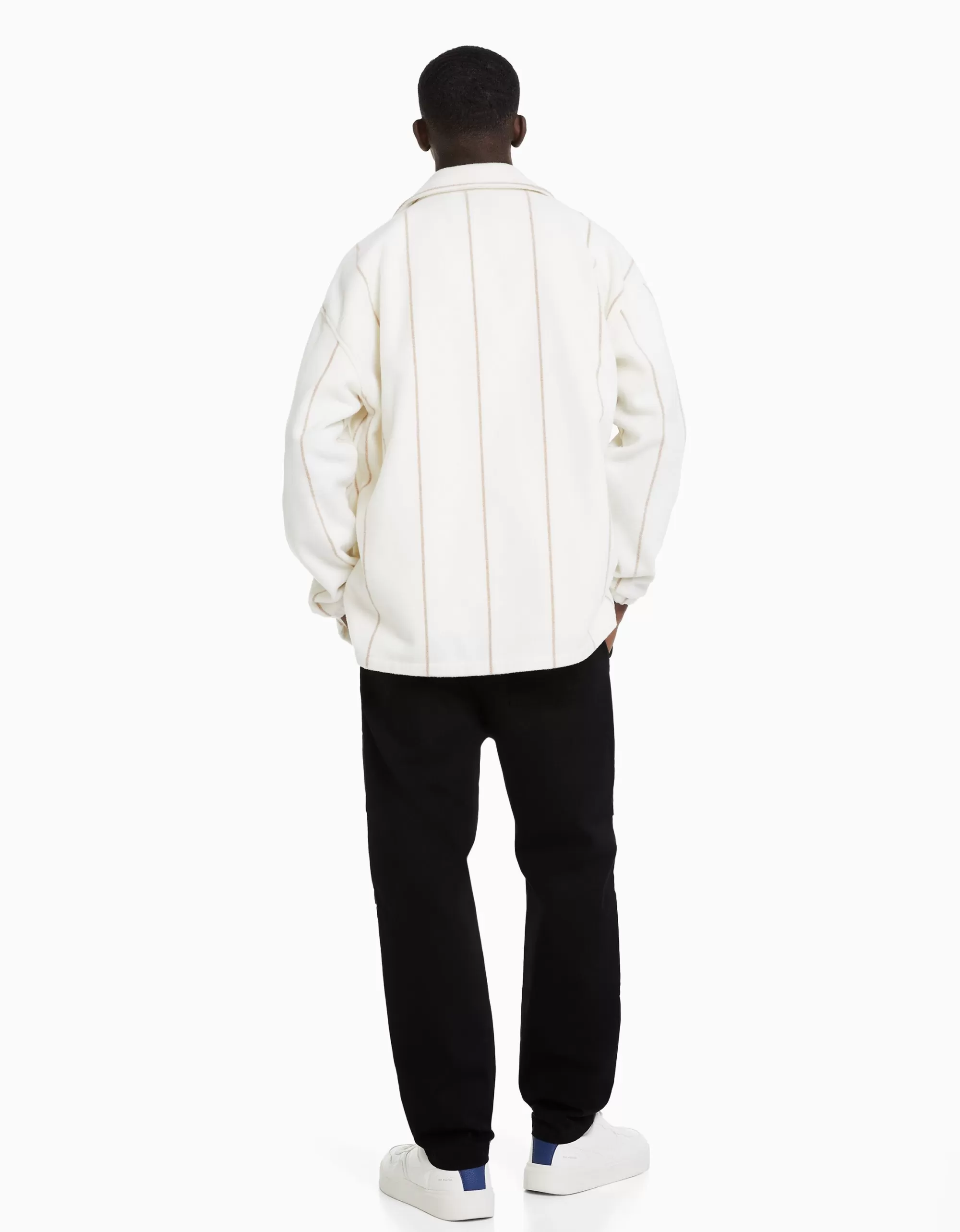 HOMBRE BERSHKA Pantalón loose algodón