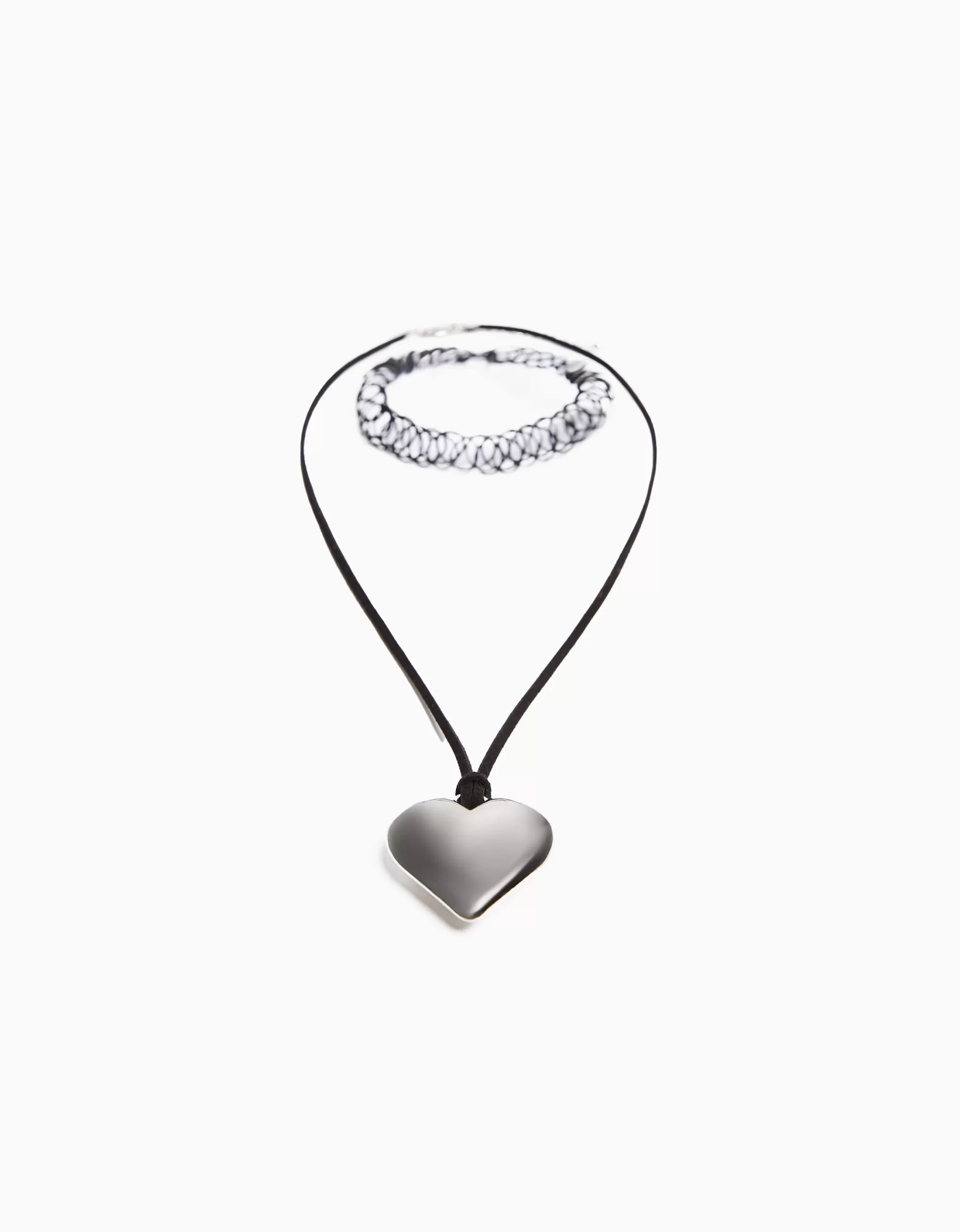 MUJER BERSHKA Set 2 collares choker corazón