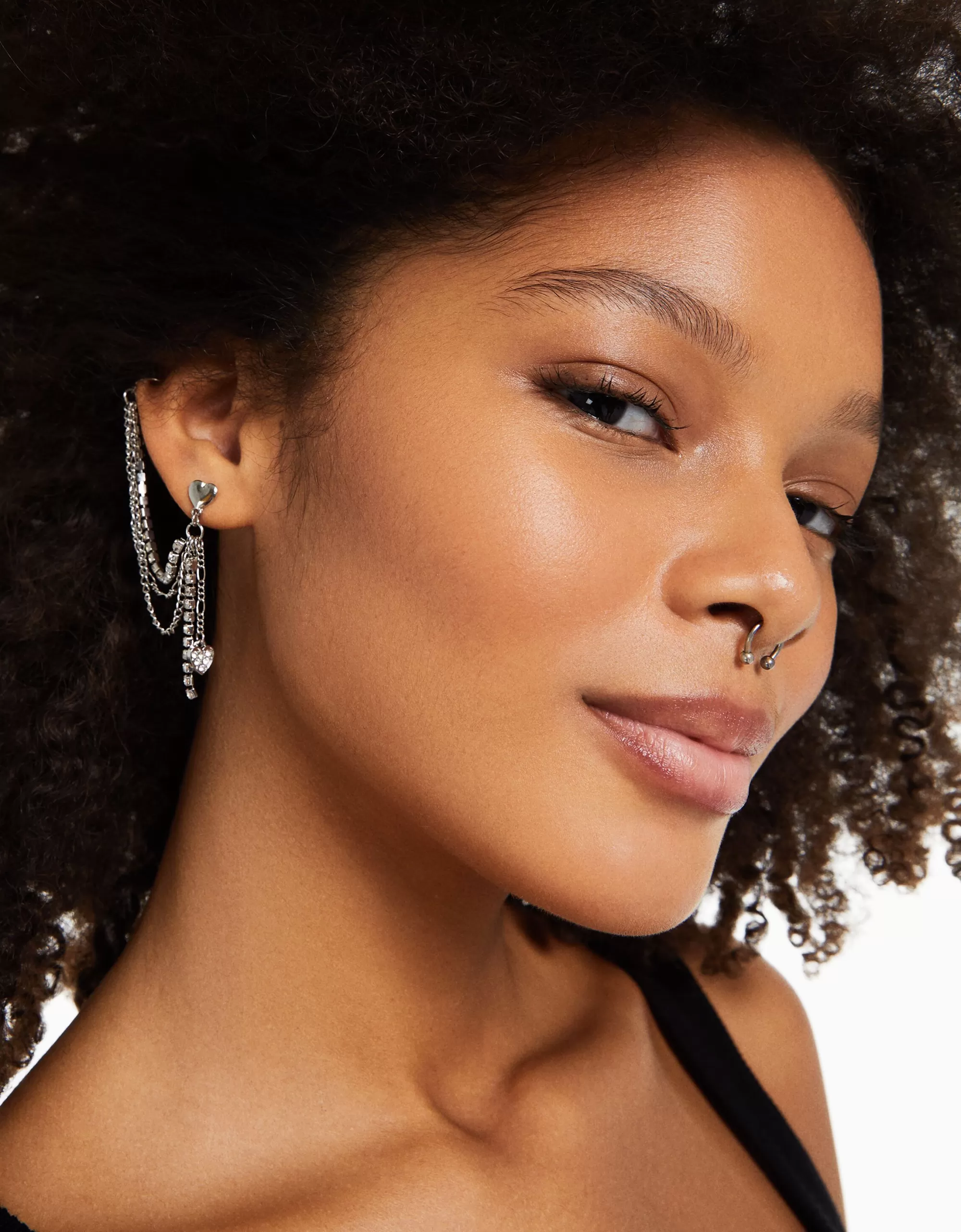MUJER BERSHKA Set 2 pendientes ear cuff