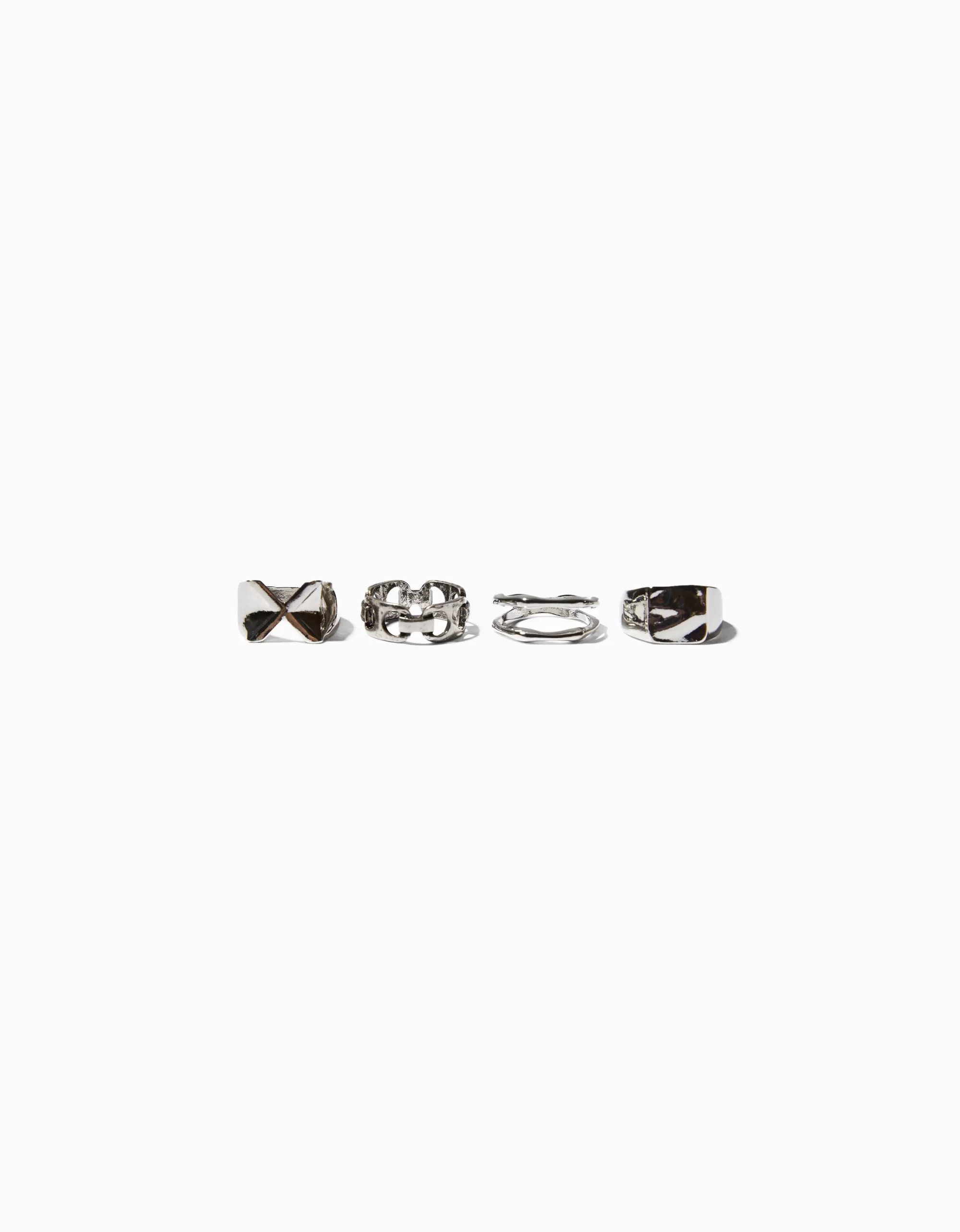 HOMBRE BERSHKA Set 4 anillos