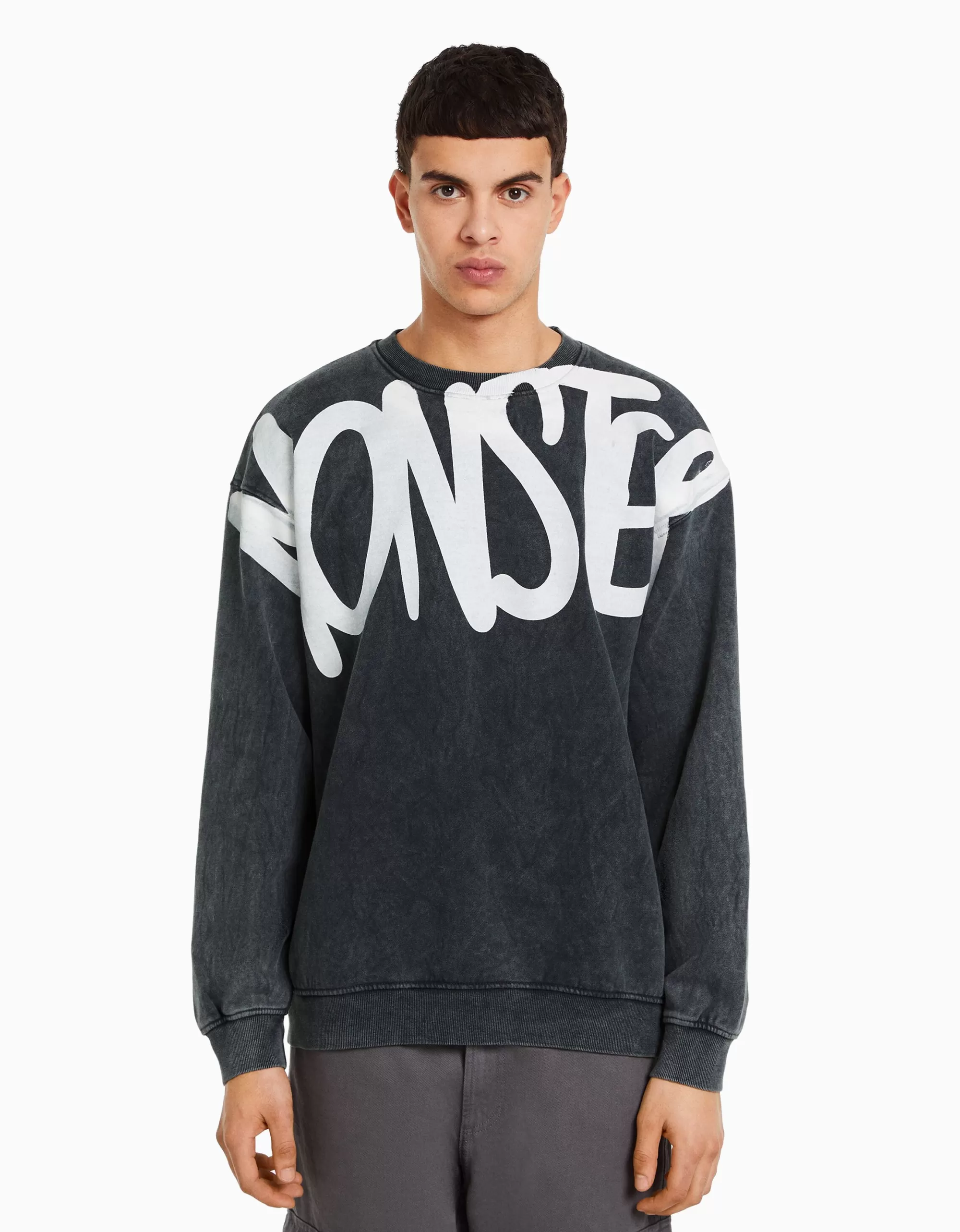 HOMBRE BERSHKA Sudadera oversize efecto lavado print